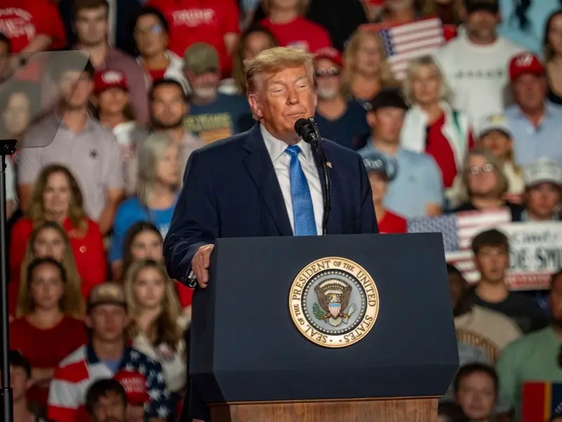 Alegerile de mijloc: Trump se transformă în referendum personal