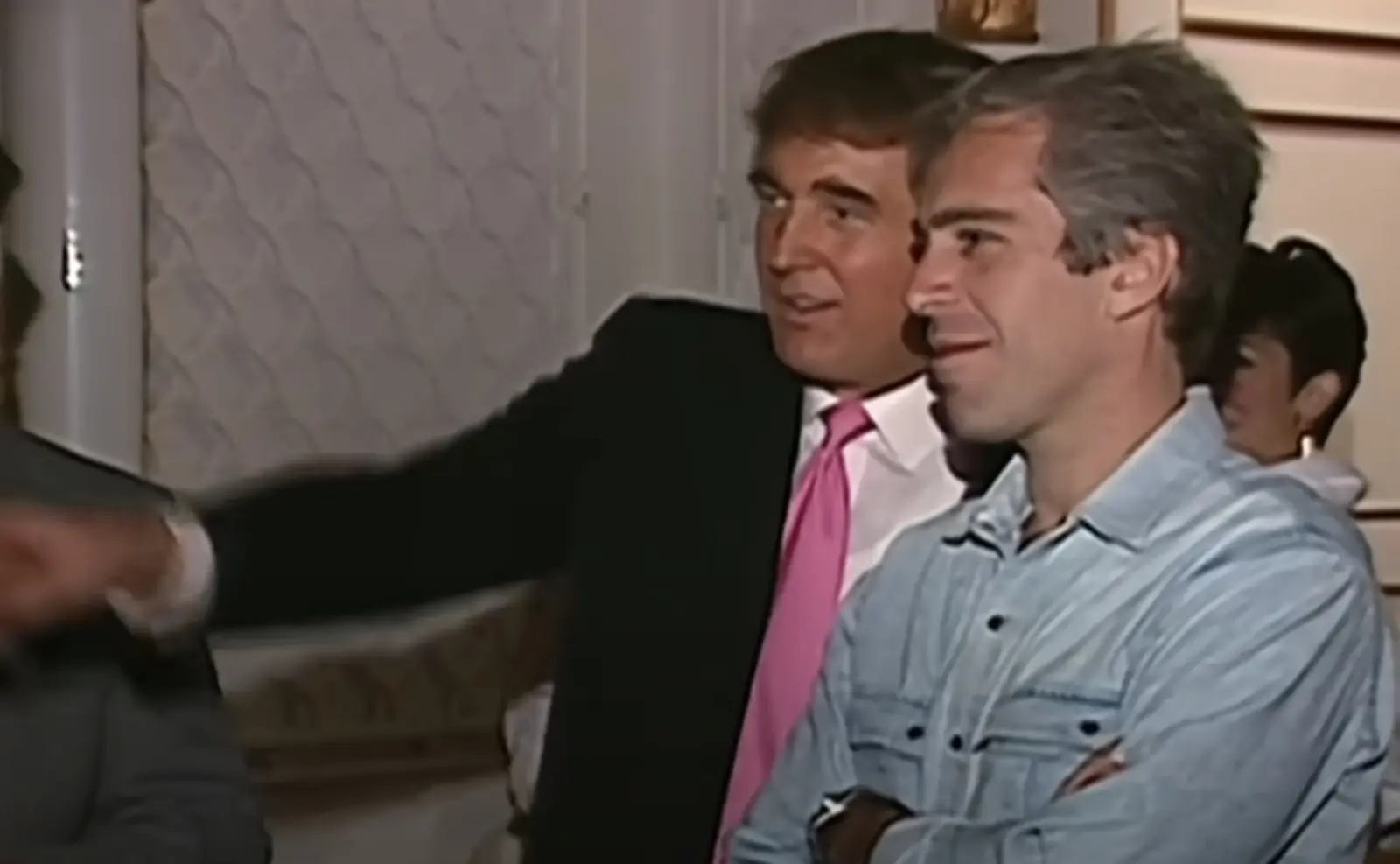 Democrații publică acuzația de viol împotriva lui Trump; Casa Albă o respinge