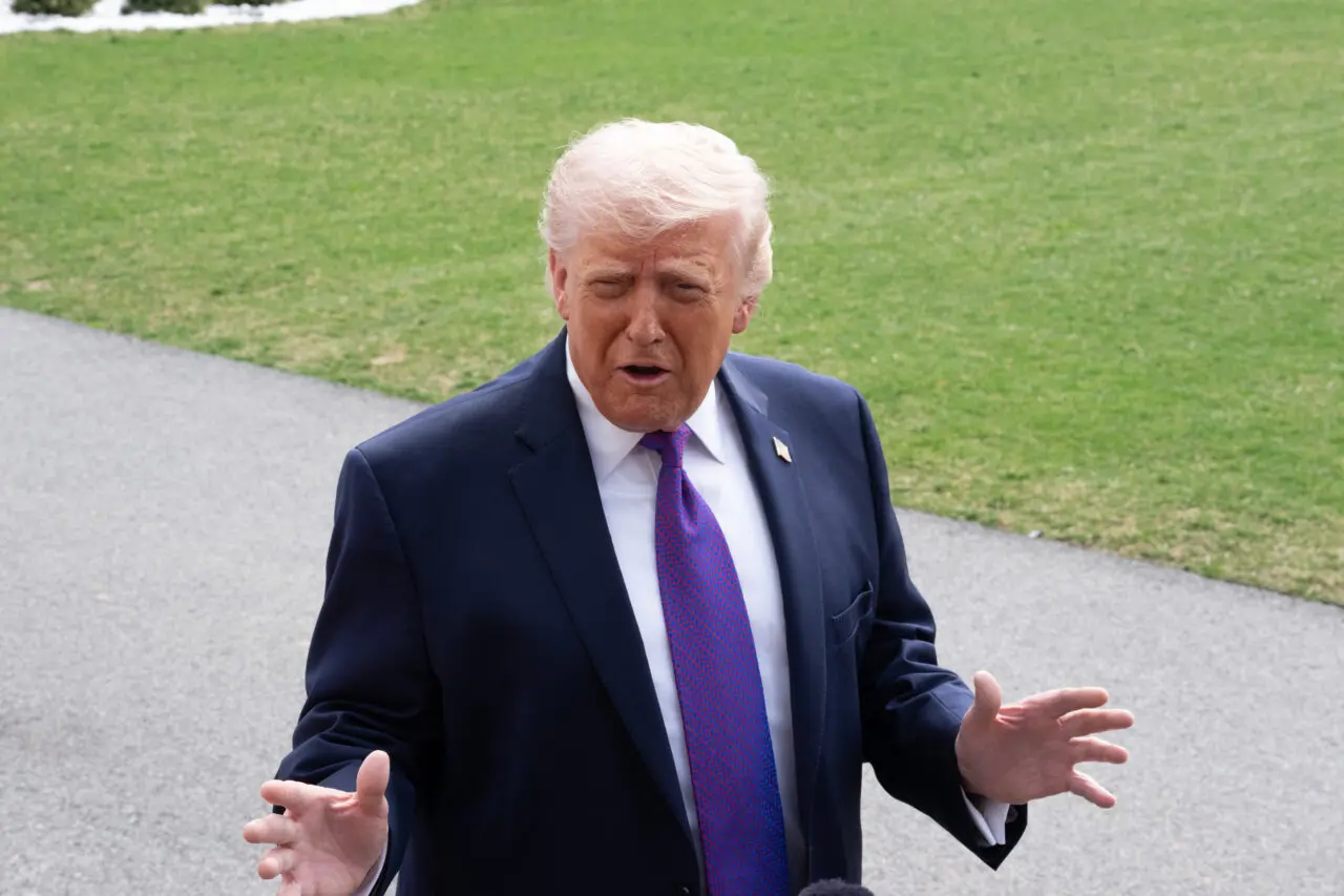 Donald Trump pune o recompensă de un milion de dolari pe urmele fraudelor electorale