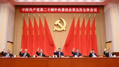 Xi Jinping a epurat un număr record de oficiali din conducerea Partidului